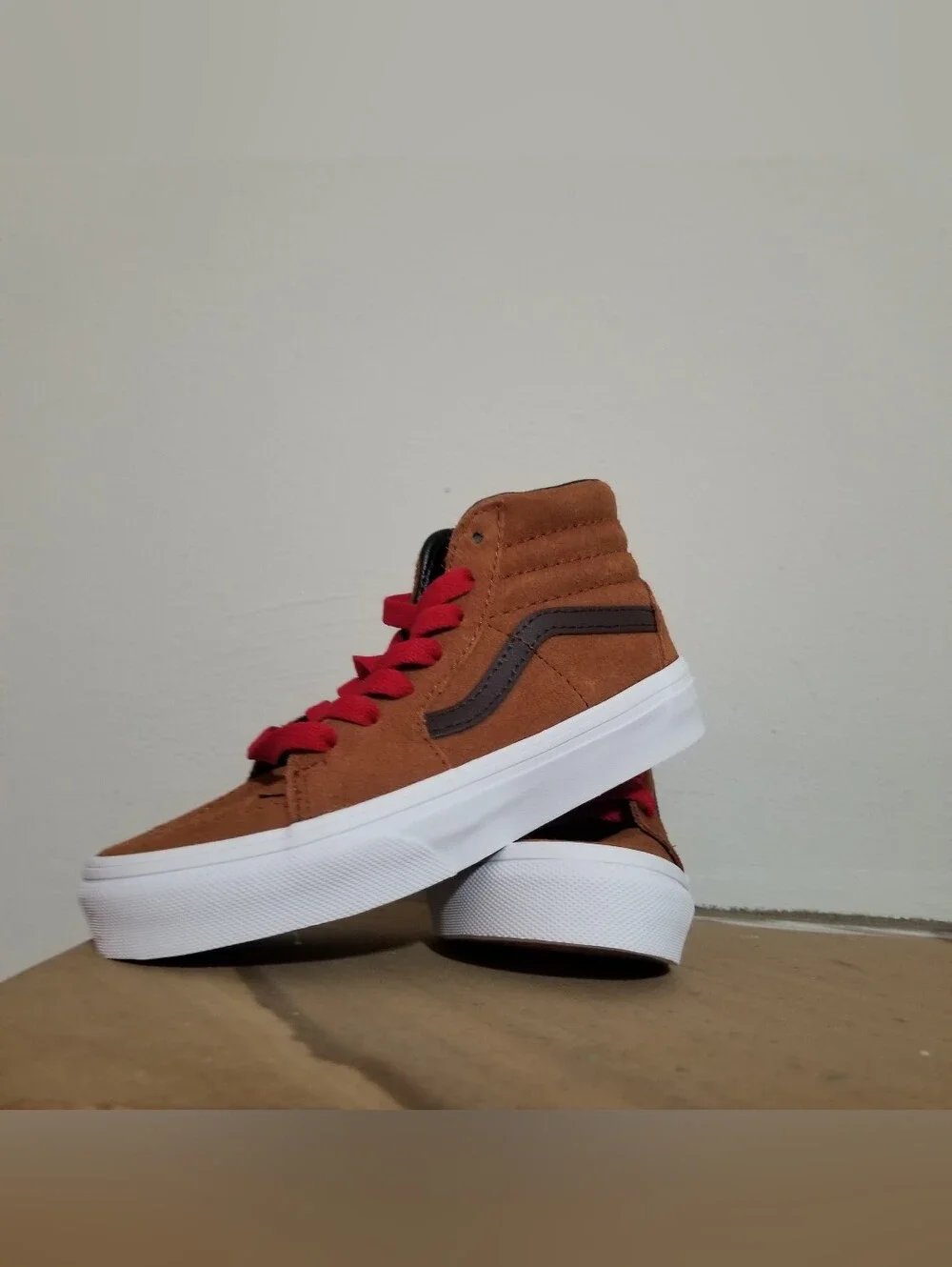 NEW! Vans Kids' Brown Suede High-Top Sneakers with Red Laces Sk8-hi Sz 12 NWT
